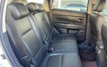 Mitsubishi Outlander III рестайлинг 3, 2021 год, 2 090 143 рублей, 10 фотография