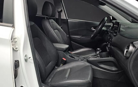 Hyundai Kona I, 2021 год, 2 491 030 рублей, 8 фотография