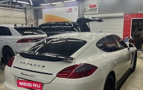 Porsche Panamera II рестайлинг, 2012 год, 5 000 000 рублей, 6 фотография