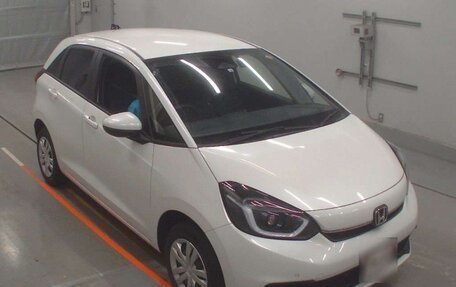Honda Fit, 2021 год, 1 300 030 рублей, 2 фотография