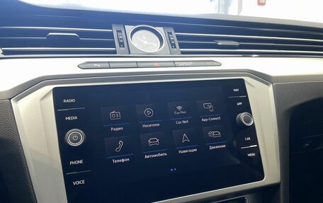 Volkswagen Passat B8 рестайлинг, 2018 год, 1 700 000 рублей, 15 фотография