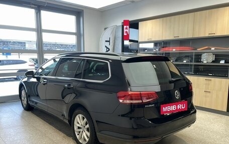 Volkswagen Passat B8 рестайлинг, 2018 год, 1 700 000 рублей, 6 фотография