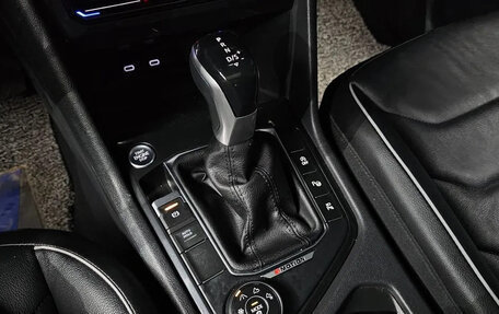 Volkswagen Tiguan II, 2022 год, 2 800 275 рублей, 11 фотография