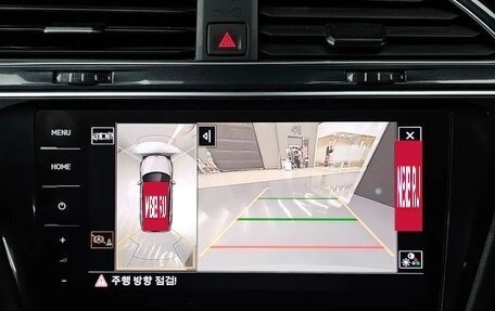 Volkswagen Tiguan II, 2022 год, 2 800 275 рублей, 10 фотография