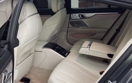 BMW 8 серия, 2025 год, 13 220 000 рублей, 9 фотография