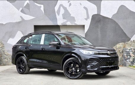 Volkswagen Tiguan, 2025 год, 4 790 000 рублей, 3 фотография