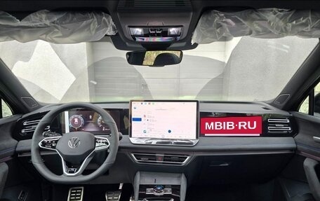 Volkswagen Tiguan, 2025 год, 4 790 000 рублей, 16 фотография