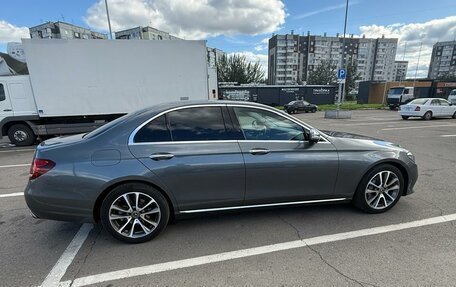 Mercedes-Benz E-Класс, 2019 год, 4 000 000 рублей, 6 фотография