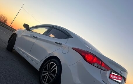 Hyundai Avante, 2011 год, 770 000 рублей, 4 фотография