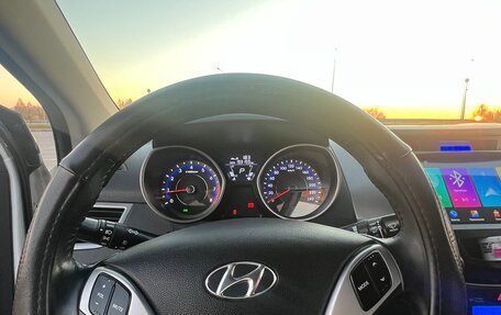 Hyundai Avante, 2011 год, 770 000 рублей, 17 фотография