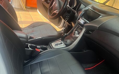 Hyundai Avante, 2011 год, 770 000 рублей, 30 фотография