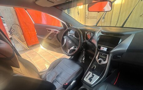 Hyundai Avante, 2011 год, 770 000 рублей, 31 фотография