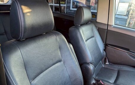 Toyota ISis I, 2017 год, 1 149 000 рублей, 12 фотография