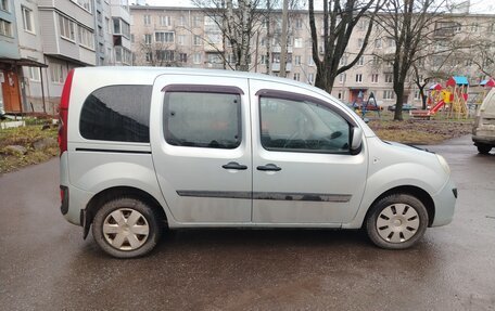 Renault Kangoo II рестайлинг, 2008 год, 560 000 рублей, 2 фотография