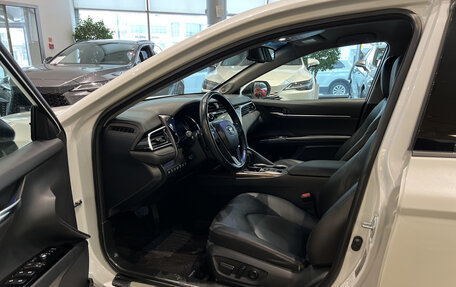 Toyota Camry, 2020 год, 3 451 000 рублей, 19 фотография