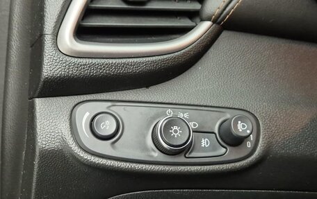 Chevrolet Trax, 2021 год, 1 100 000 рублей, 15 фотография