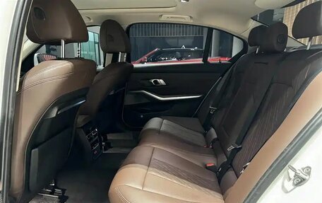 BMW 3 серия, 2022 год, 2 899 999 рублей, 10 фотография