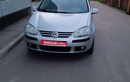 Volkswagen Golf V, 2005 год, 650 000 рублей, 1 фотография