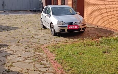 Volkswagen Golf V, 2005 год, 650 000 рублей, 16 фотография