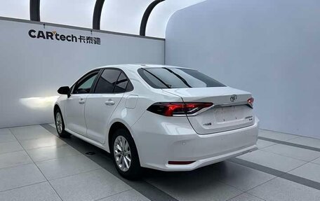 Toyota Corolla, 2022 год, 1 359 999 рублей, 4 фотография