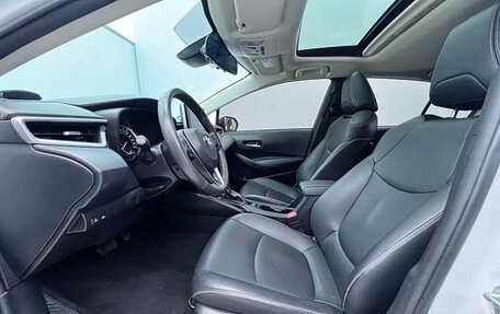 Toyota Corolla, 2022 год, 1 359 999 рублей, 10 фотография