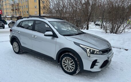 KIA Rio IV, 2020 год, 1 800 000 рублей, 2 фотография