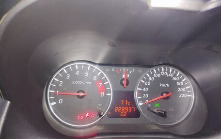 Nissan Note II рестайлинг, 2011 год, 450 000 рублей, 10 фотография