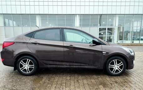 Hyundai Solaris II рестайлинг, 2016 год, 749 000 рублей, 4 фотография