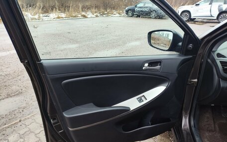 Hyundai Solaris II рестайлинг, 2016 год, 749 000 рублей, 14 фотография