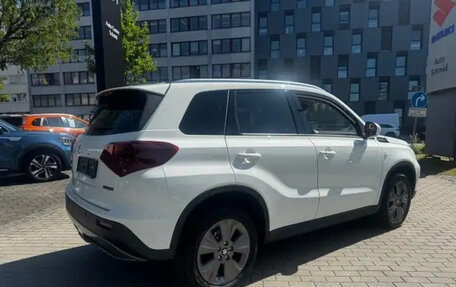 Suzuki Vitara II рестайлинг, 2025 год, 3 800 000 рублей, 5 фотография