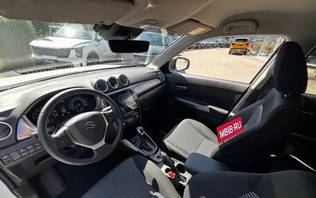 Suzuki Vitara II рестайлинг, 2025 год, 3 800 000 рублей, 13 фотография