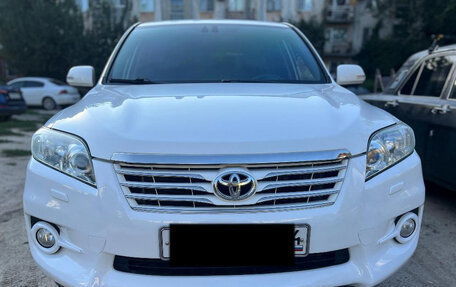 Toyota RAV4, 2011 год, 1 750 000 рублей, 1 фотография