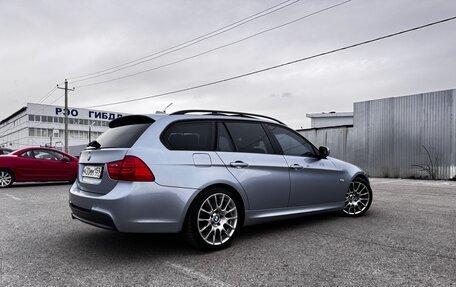 BMW 3 серия, 2009 год, 1 550 000 рублей, 2 фотография