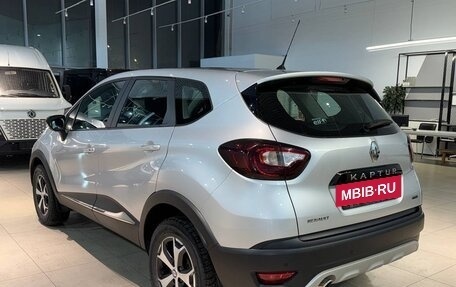 Renault Kaptur I рестайлинг, 2019 год, 1 890 000 рублей, 7 фотография