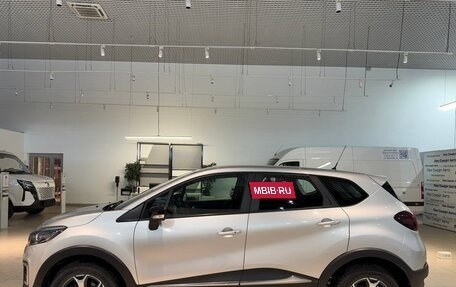 Renault Kaptur I рестайлинг, 2019 год, 1 890 000 рублей, 8 фотография