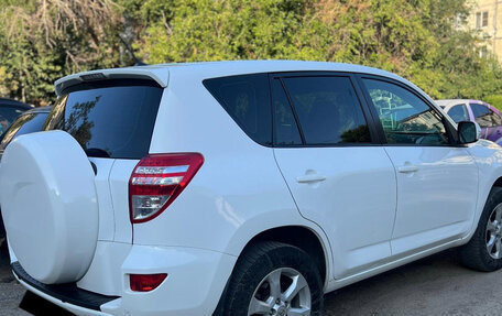 Toyota RAV4, 2011 год, 1 750 000 рублей, 2 фотография