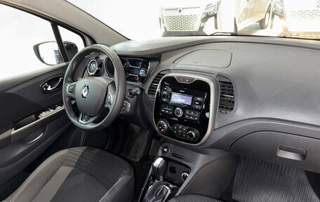 Renault Kaptur I рестайлинг, 2019 год, 1 890 000 рублей, 26 фотография