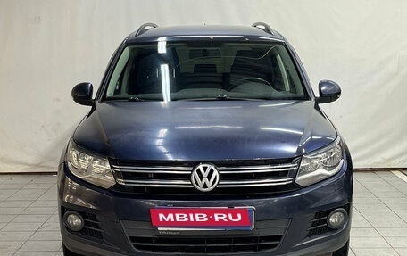 Volkswagen Tiguan I, 2011 год, 850 000 рублей, 2 фотография