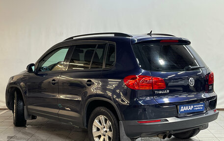 Volkswagen Tiguan I, 2011 год, 850 000 рублей, 6 фотография