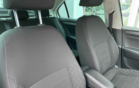 Skoda Rapid II, 2022 год, 1 799 000 рублей, 13 фотография