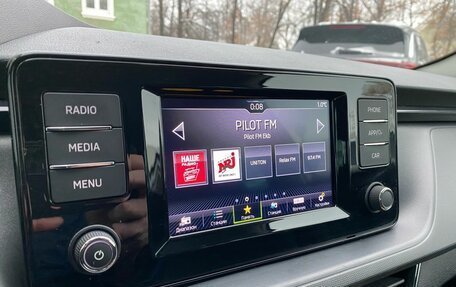 Skoda Rapid II, 2022 год, 1 799 000 рублей, 18 фотография