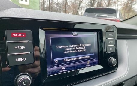 Skoda Rapid II, 2022 год, 1 799 000 рублей, 19 фотография