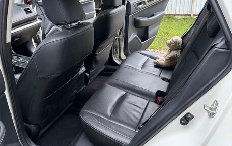 Subaru Outback IV рестайлинг, 2016 год, 2 000 000 рублей, 2 фотография