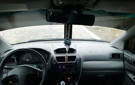 Mitsubishi Space Runner II, 2000 год, 520 000 рублей, 13 фотография