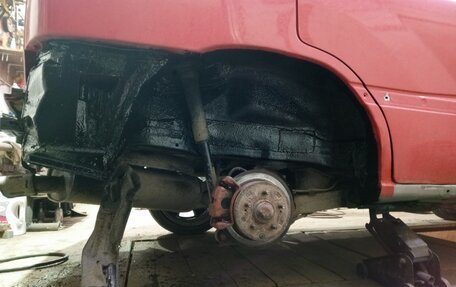 Mitsubishi Space Runner II, 2000 год, 520 000 рублей, 10 фотография