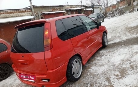 Mitsubishi Space Runner II, 2000 год, 520 000 рублей, 3 фотография