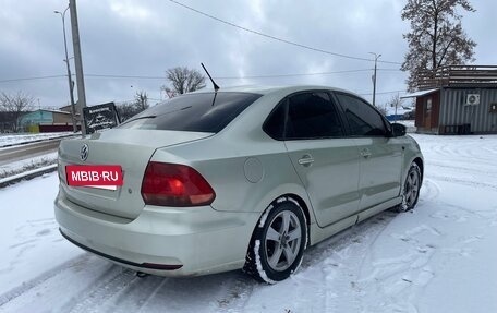 Volkswagen Polo VI (EU Market), 2013 год, 350 000 рублей, 3 фотография