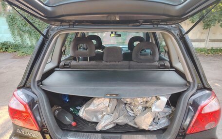 Mitsubishi Outlander III рестайлинг 3, 2006 год, 450 000 рублей, 10 фотография