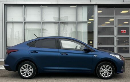 Hyundai Solaris II рестайлинг, 2021 год, 1 675 000 рублей, 4 фотография