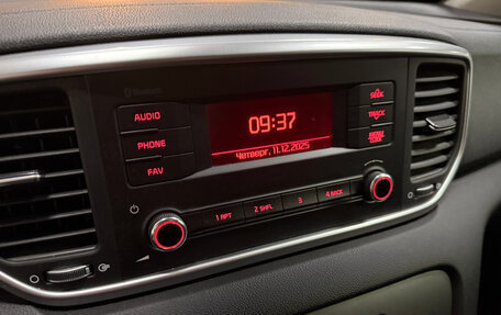 KIA Sportage IV рестайлинг, 2019 год, 1 899 000 рублей, 3 фотография